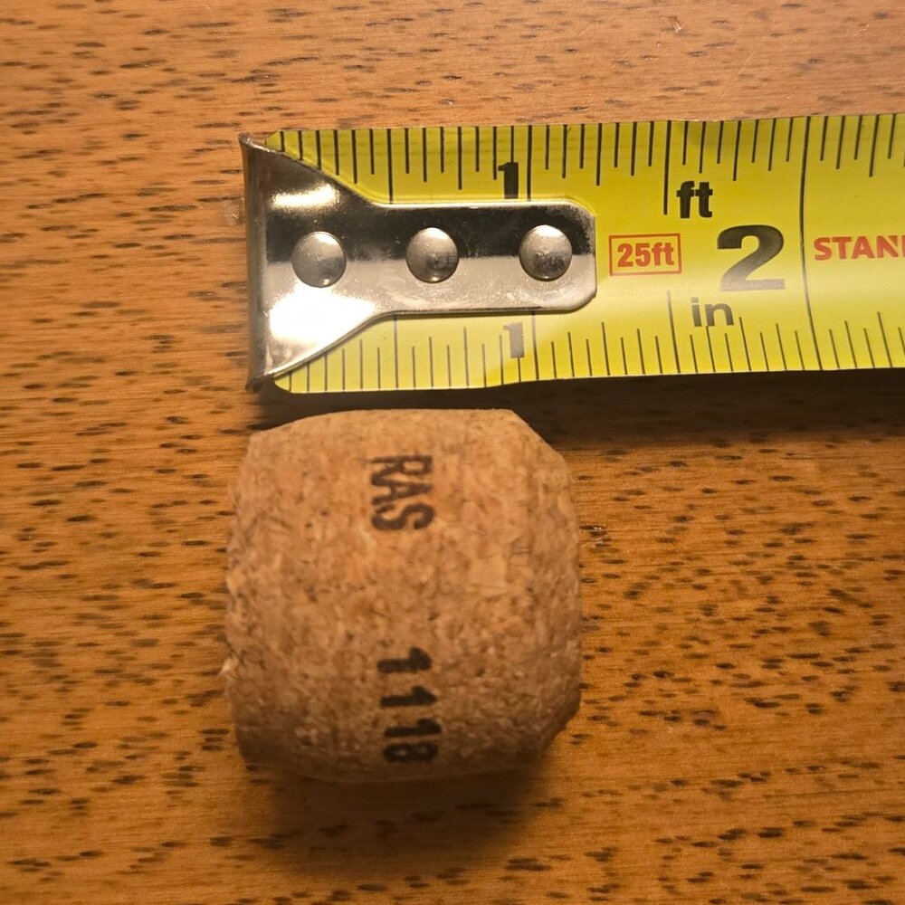 Brand New Hand Crafted Magnet Created from Champagne Cork Smiley Face - Picture 6 of 6